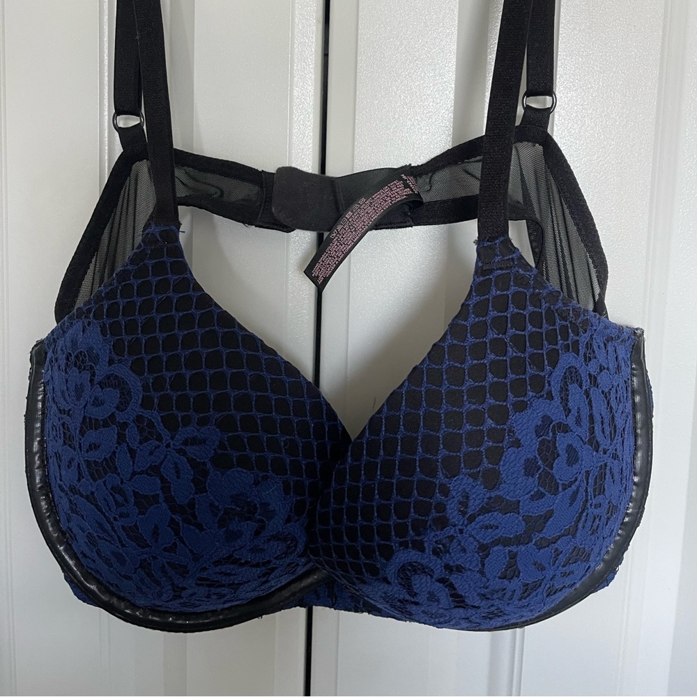 Victoria Secret Very Sexy Push Up Pigeonnant 34C